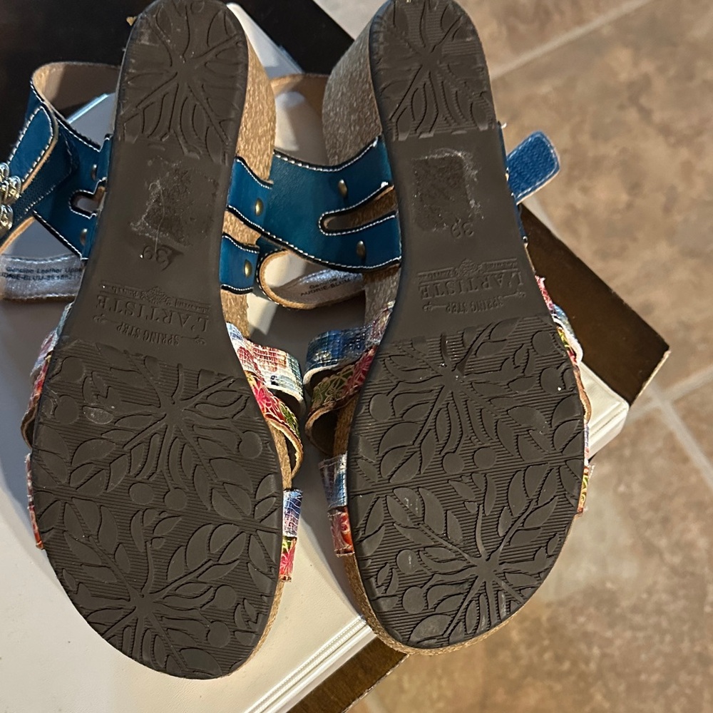 Spring Step Artistic Multicolor Sandals - Picture 5 of 8